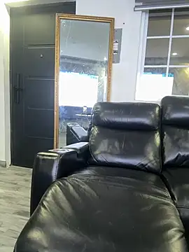 Moisesjrtapia online show from February 24, 2:01 am