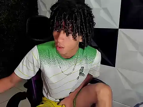 xion ez online show from October 2, 8:24 pm