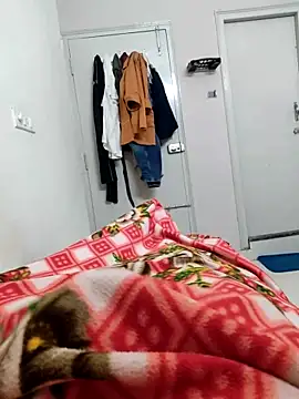 ramboram897 online show from December 18, 1:40 pm