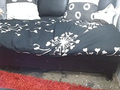 SharonElectra online show from October 11, 7:40 pm