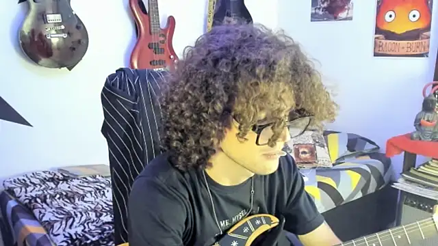 MikaelRizzzo online show from October 23, 12:03 am