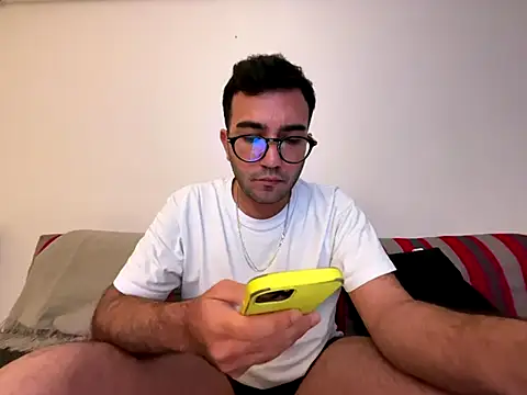 xochipilliii online show from October 22, 4:43 pm