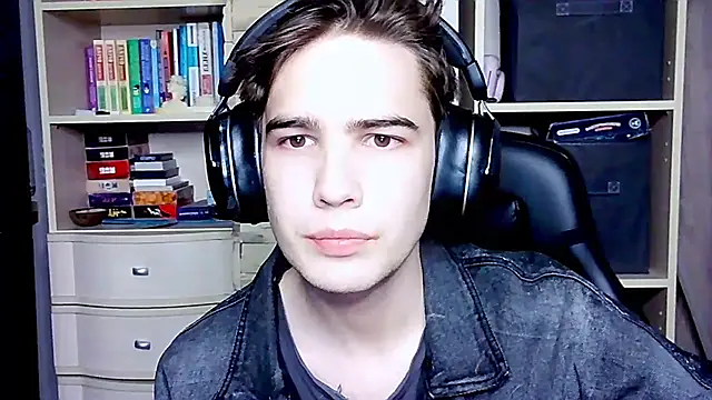  Chris Next Door  online show from October 9, 4:56 pm