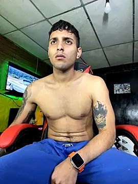 alessandro290 online show from October 1, 10:03 pm