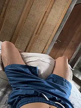 HenryLee1983-cums online show from February 18, 8:01 am