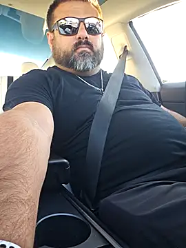 Roddog18 online show from November 5, 12:01 am