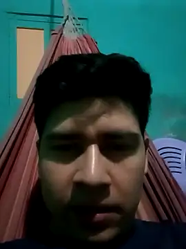 Snapshot of Travieso_loco9 chatting on October 16, 9:34 pm Travieso loco9 online show from October 16, 9:34 pm