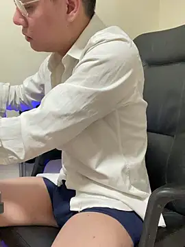 latava online show from January 11, 6:44 pm