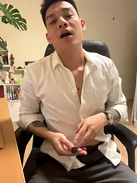 latava online show from November 18, 5:38 pm