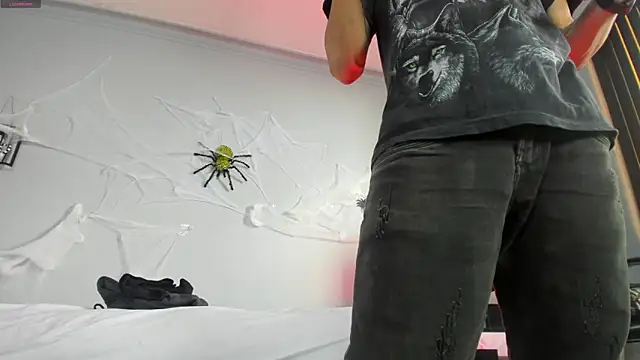 2 fire online show from October 28, 8:00 pm