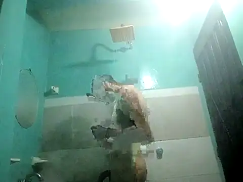 laaaloo online show from November 18, 4:55 pm