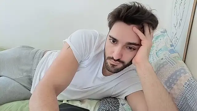 Al3xox02 online show from February 17, 12:26 pm