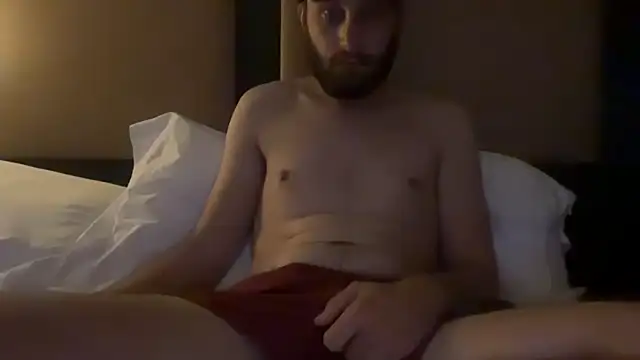 Snapshot of SouthernSmokingStud chatting on October 21, 8:06 am SouthernSmokingStud online show from October 21, 8:06 am