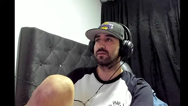 coolfriki online show from October 29, 5:43 am