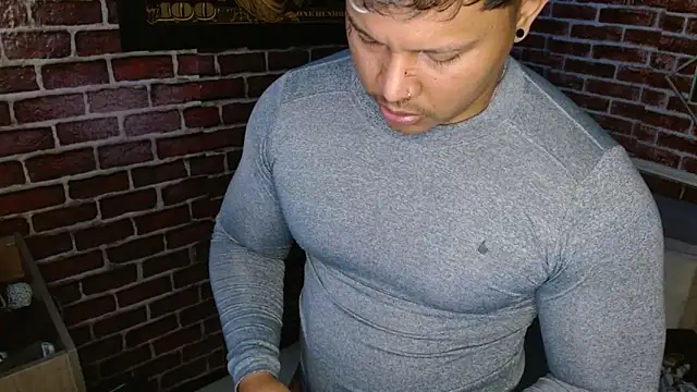 jordan bigcock  online show from February 7, 6:53 am