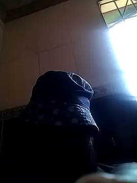 Snapshot of Sbhamu532 chatting on October 10, 2:11 pm Sbhamu532 online show from October 10, 2:11 pm