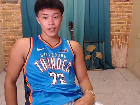 ur naughtyboy patrick online show from October 22, 1:37 pm