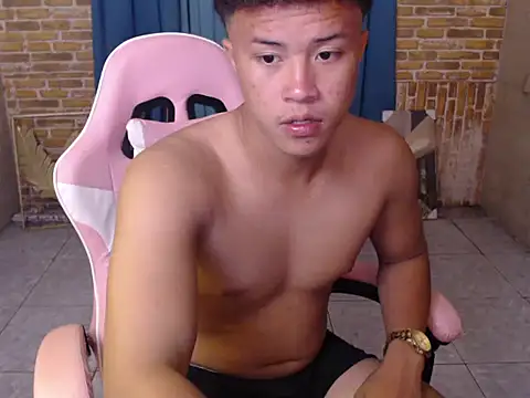 ur naughtyboy patrick online show from March 8, 1:04 pm