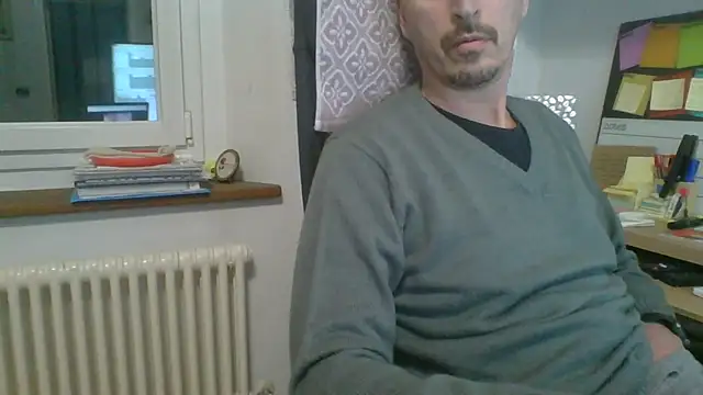 Kawayleo online show from March 1, 5:12 pm