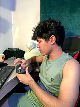 Im Camii online show from October 12, 7:52 pm