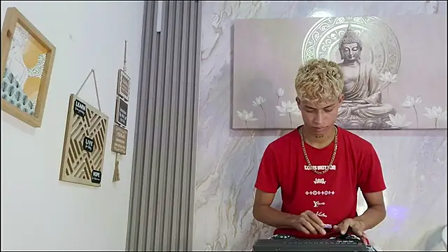 EMPIRE BOYS1 online show from April 11, 1:57 am