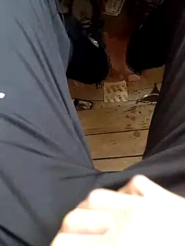 szabi1995 online show from October 13, 6:41 am