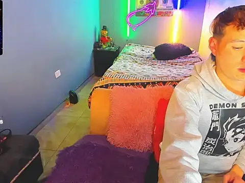 Latin boysxxxx online show from February 14, 3:34 am