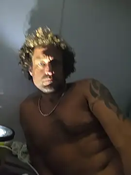 shainnfk online show from February 24, 9:37 pm