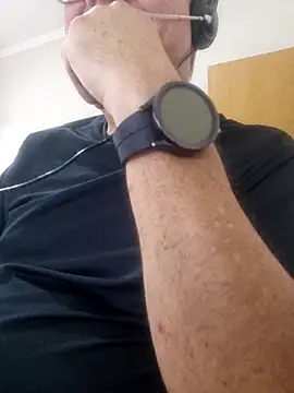 Scorpions2025 online show from November 4, 5:58 pm