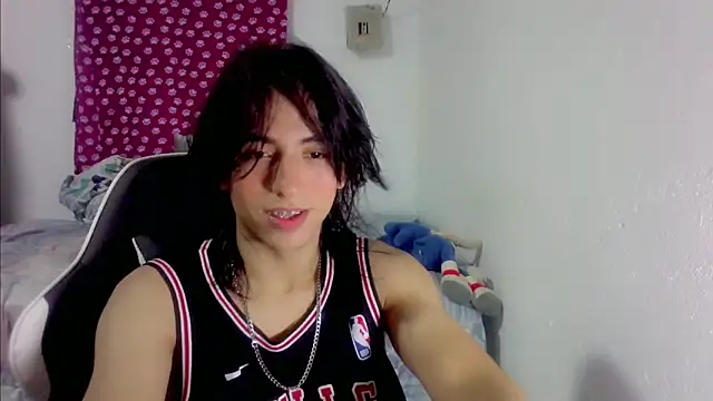 LouisOwOoo online show from October 20, 9:08 pm