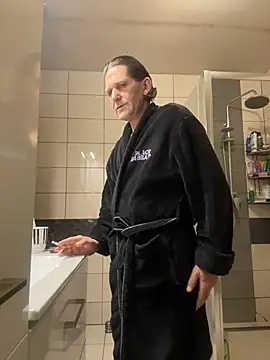 kon77777 online show from November 28, 3:21 am