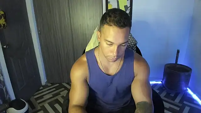 FreszX online show from November 4, 1:34 pm