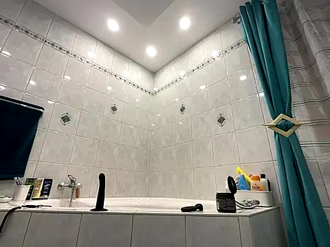 youngboyformommy24 online show from November 29, 5:15 pm