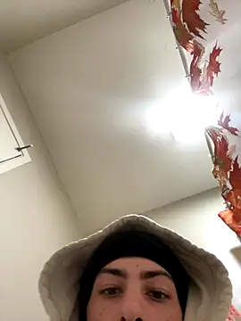 slimshady6942 online show from October 23, 2:31 pm