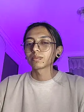  Astrea  online show from February 5, 9:22 pm