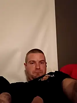 DadDDick925 online show from November 15, 11:01 am