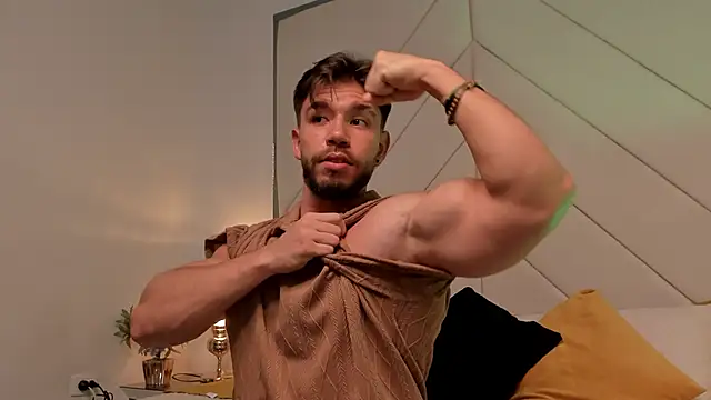 JACKSON STIFLER online show from February 4, 11:44 pm