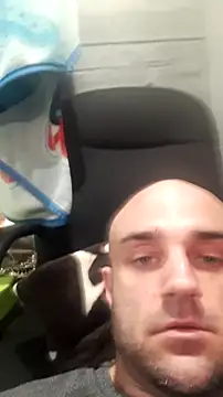 BulbasaurIsmettv online show from March 4, 2:18 am