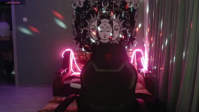 stiff boys online show from March 4, 7:21 pm