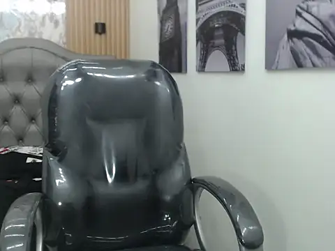 paul ponce online show from November 1, 1:04 pm