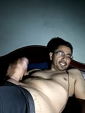 Leocuma82 online show from November 11, 3:33 am