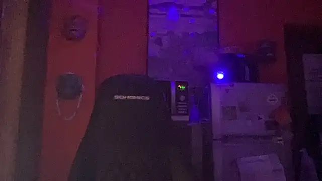 jackssss4 online show from April 16, 9:50 pm