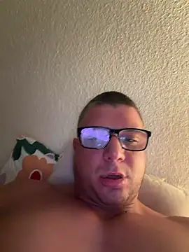 PolishBoy1995 online show from October 26, 3:30 am