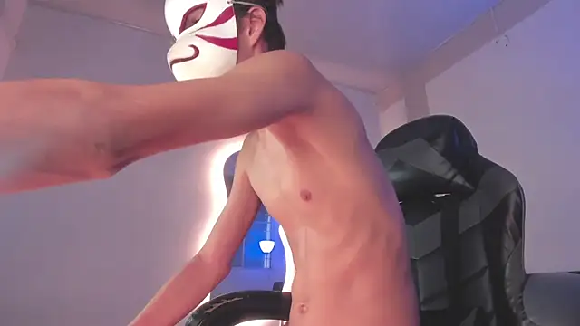 Senpai Lover online show from January 9, 8:25 pm