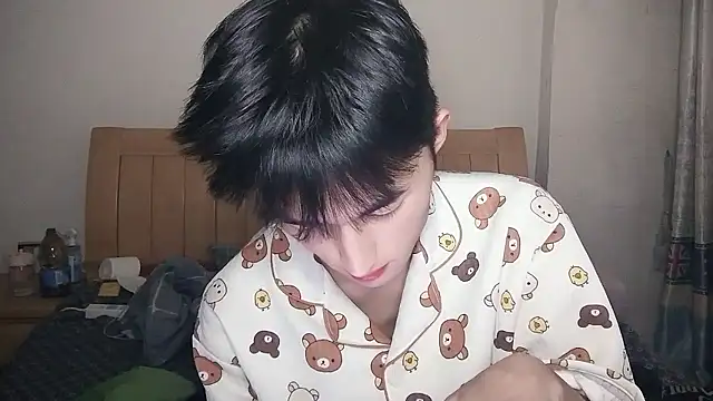 N228 online show from January 15, 9:35 am