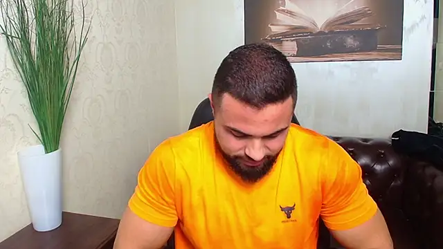 HayesWood online show from December 4, 5:47 am