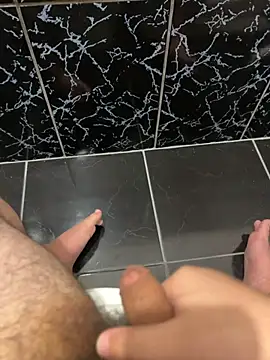 bfbfbfrr online show from November 8, 3:43 am