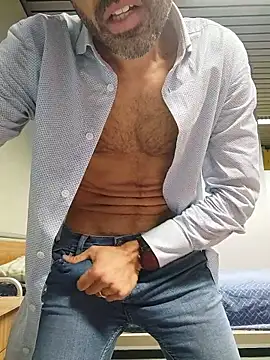 panco pillo online show from January 7, 5:51 pm