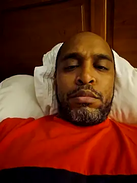 TraddyZaddy online show from October 30, 3:19 am