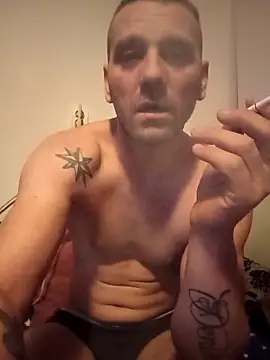 Baiat Finut1 online show from November 25, 10:12 pm